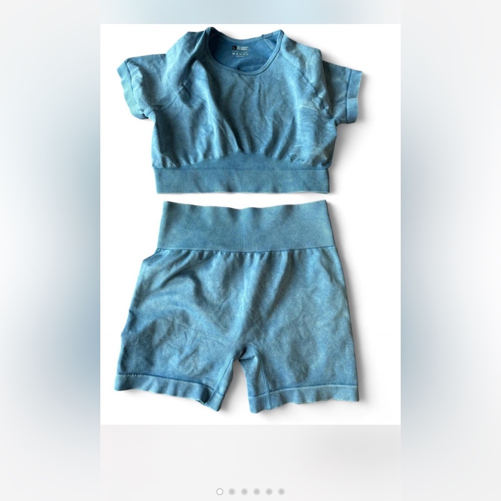 Work out set- blue crop top with matching shorts 
Never worn